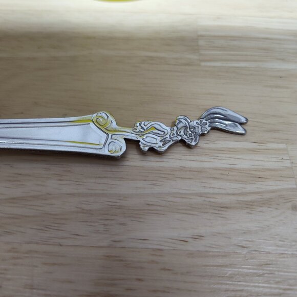 Nesquik Chocolate Strawberry Milk cup with spoon - Picture 6 of 10